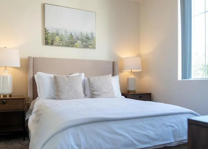 Landing - Modern With Amazing Amenities Apartment *